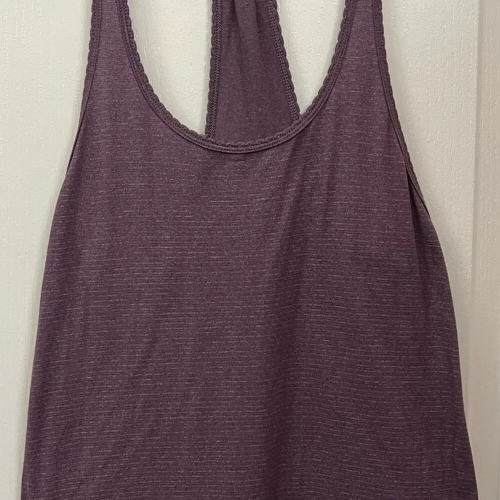 Lululemon 105 F Singlet in the color Heathered Purple Fog Tank Top Size 4